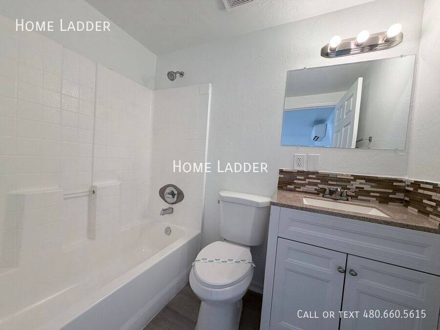 Apartment for rent at 2115 N Oracle Rd #4104, Tucson, AZ 85705