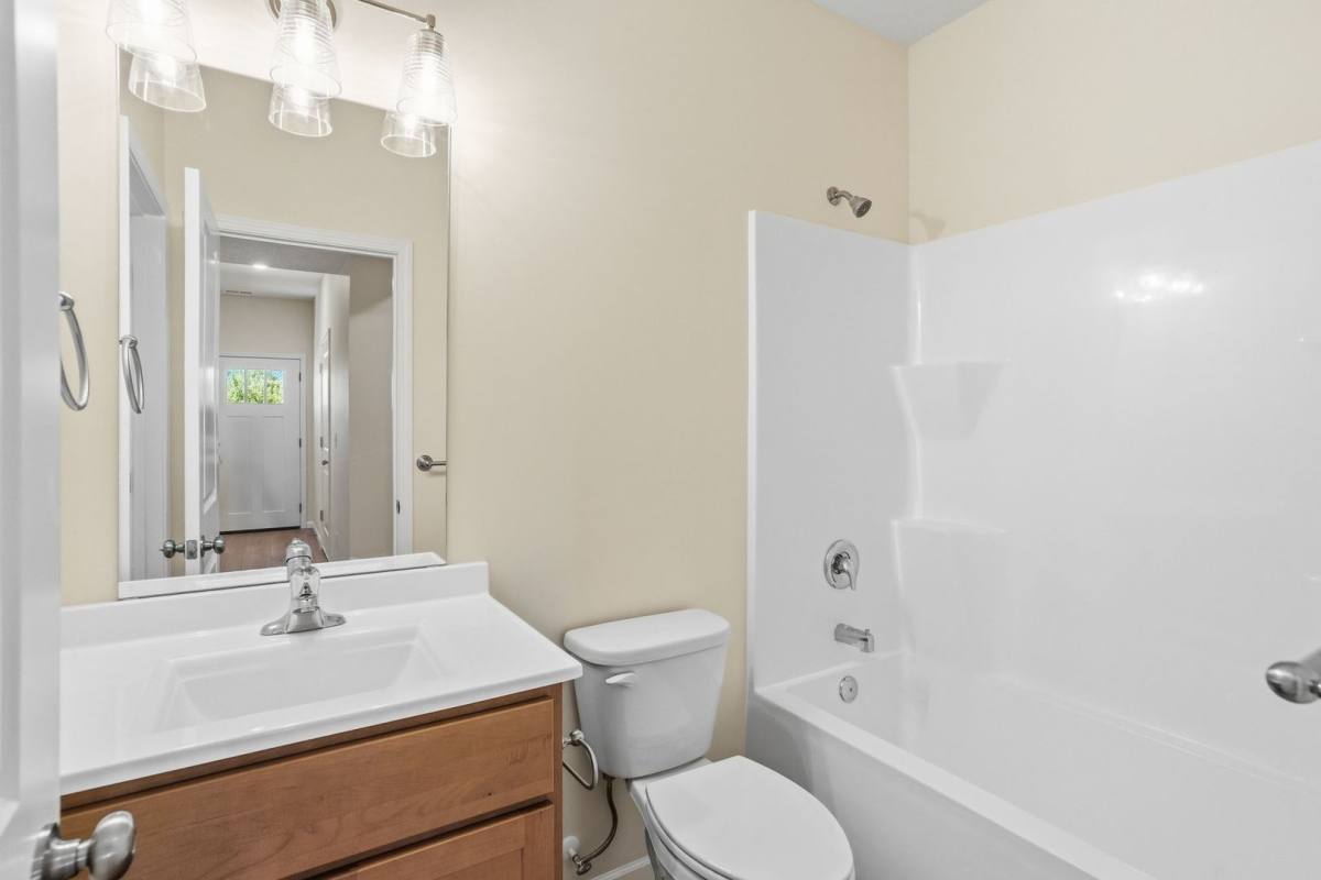 Apartment for rent at 5113-5115 Silver Mill Dr, Columbia, MO 65202