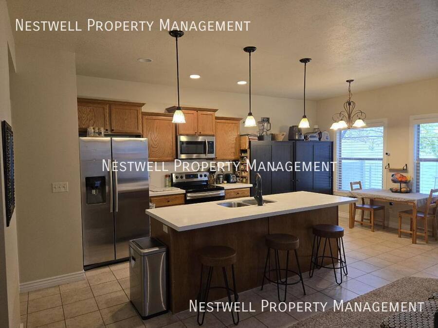 Townhouse for rent at 7171 S 420 E, Midvale, UT 84047