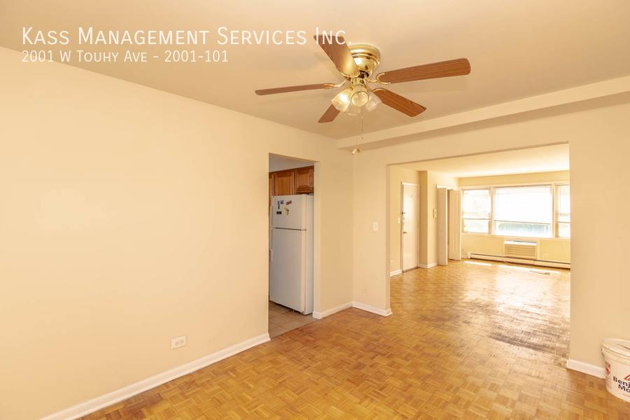 Apartment for rent at 2001 W Touhy Ave #101, Chicago, IL 60645