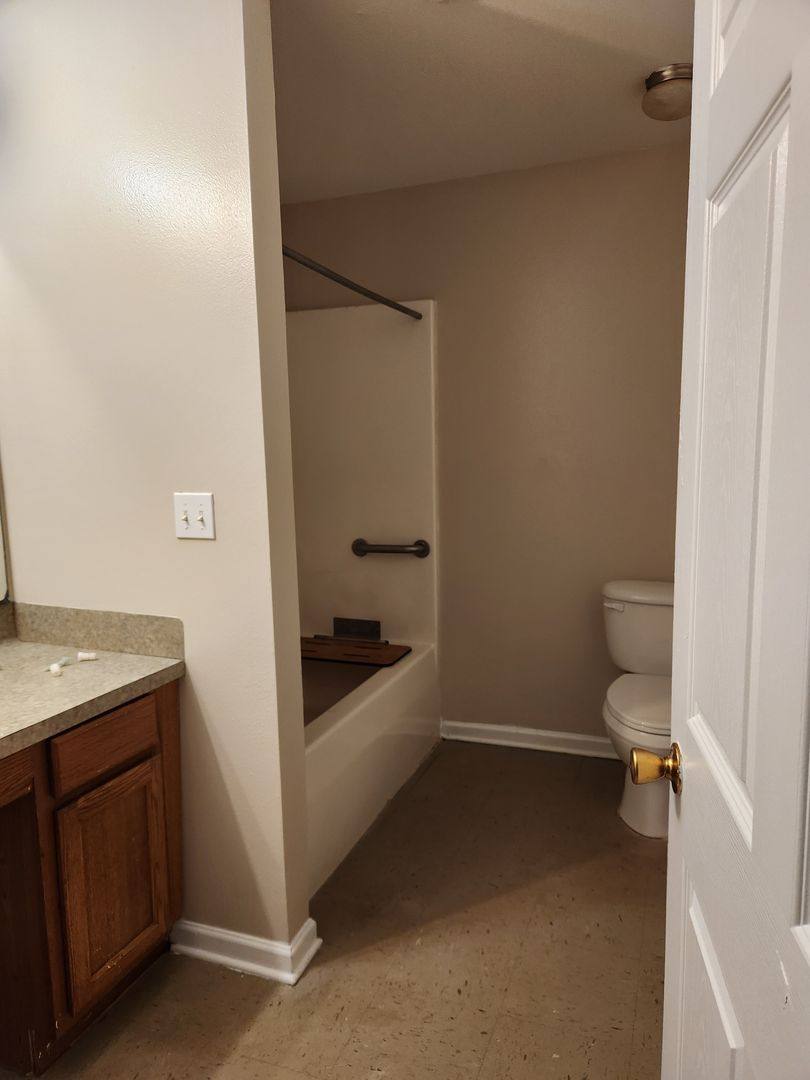 House for rent at 1327 S 17th St, Baton Rouge, LA 70802