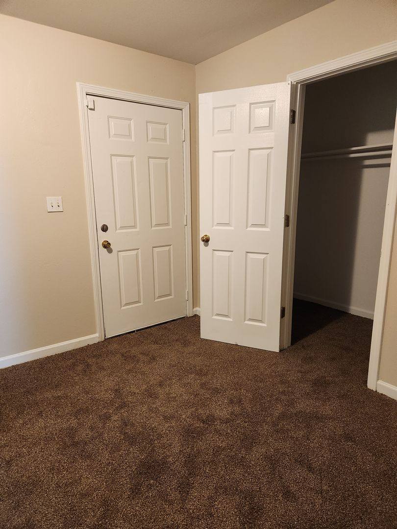 House for rent at 1327 S 17th St, Baton Rouge, LA 70802