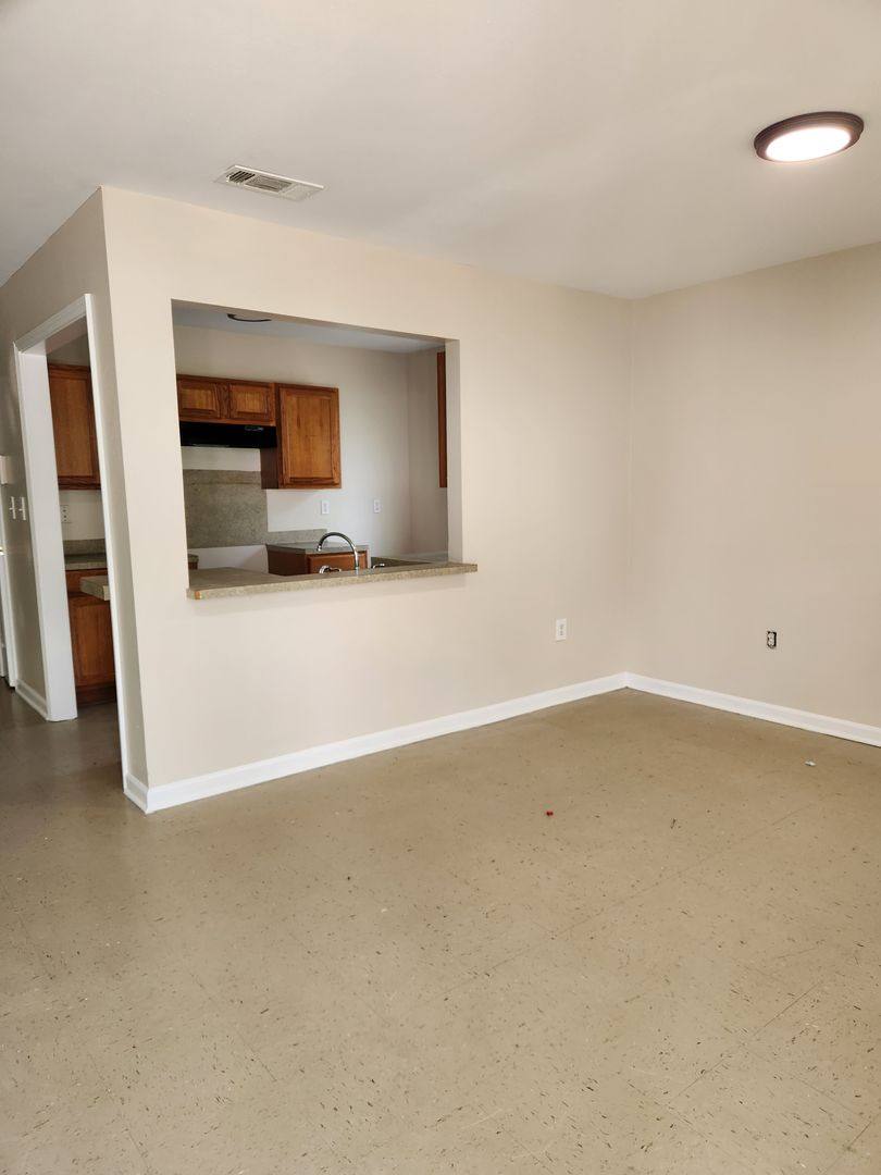 House for rent at 1327 S 17th St, Baton Rouge, LA 70802
