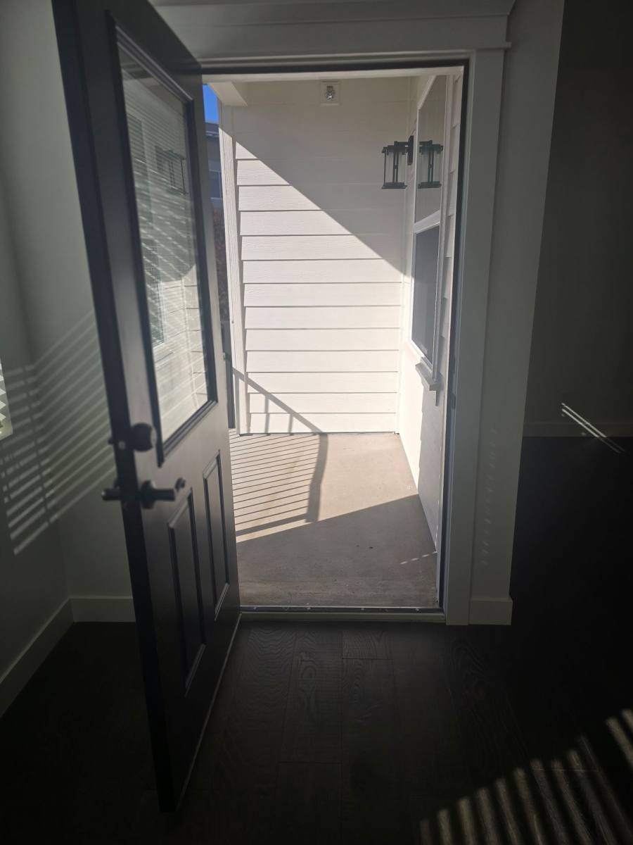 Apartment for rent at 9615 Bristol Ave SW, Lakewood, WA 98499