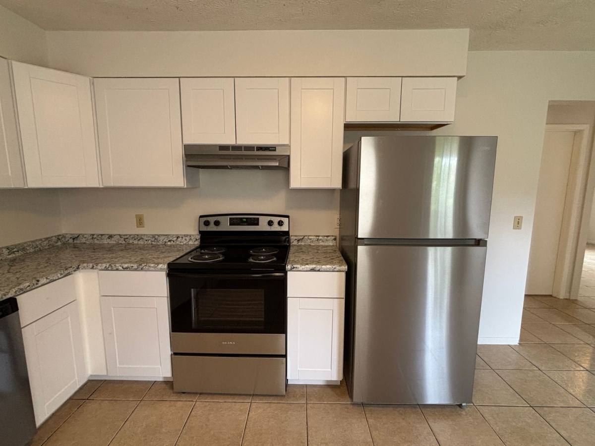 Apartment for rent at 149 N Highway 22-A, Panama City, FL 32404