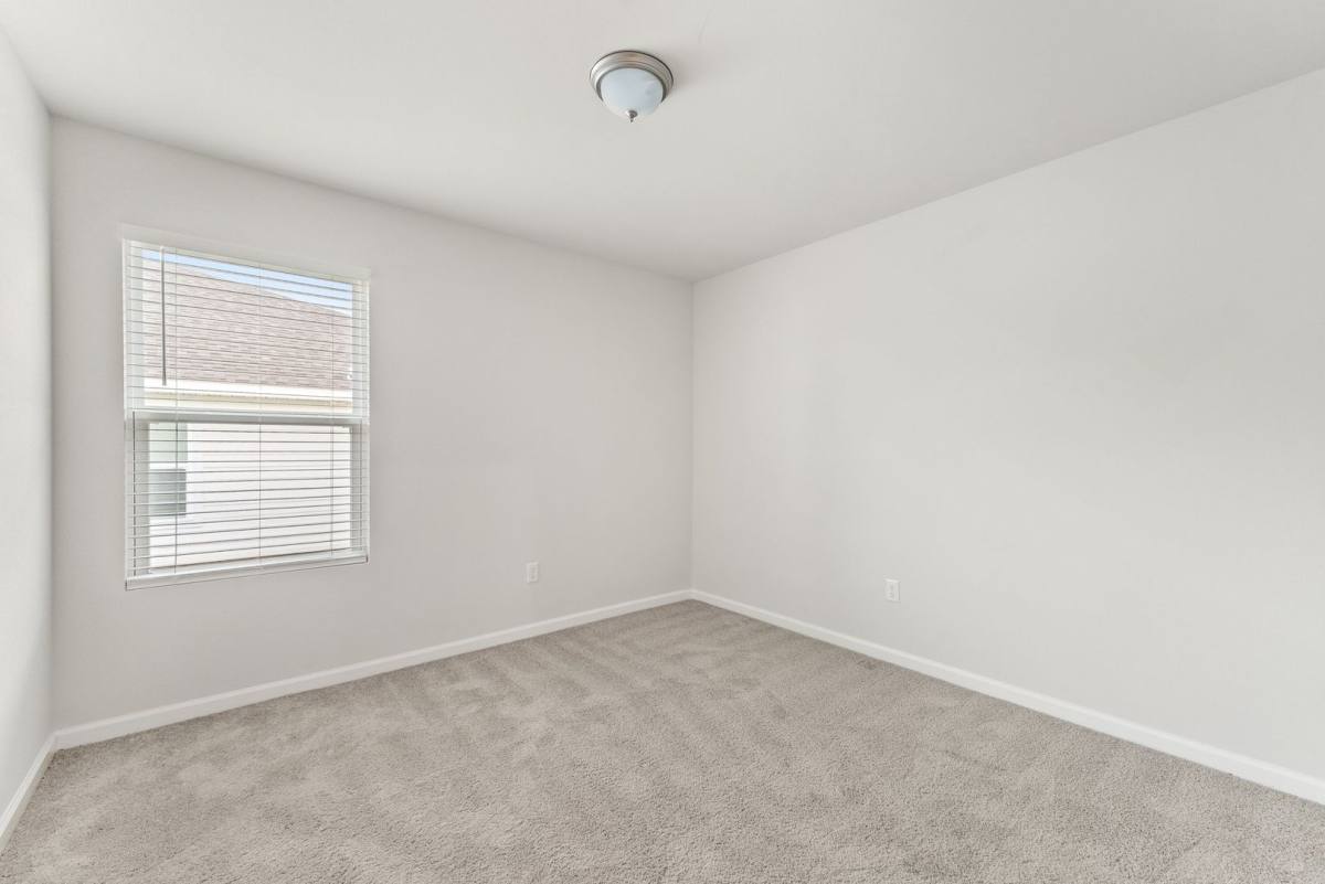 House for rent at 630 Whispering Creek Ave, Freeport, FL 32439
