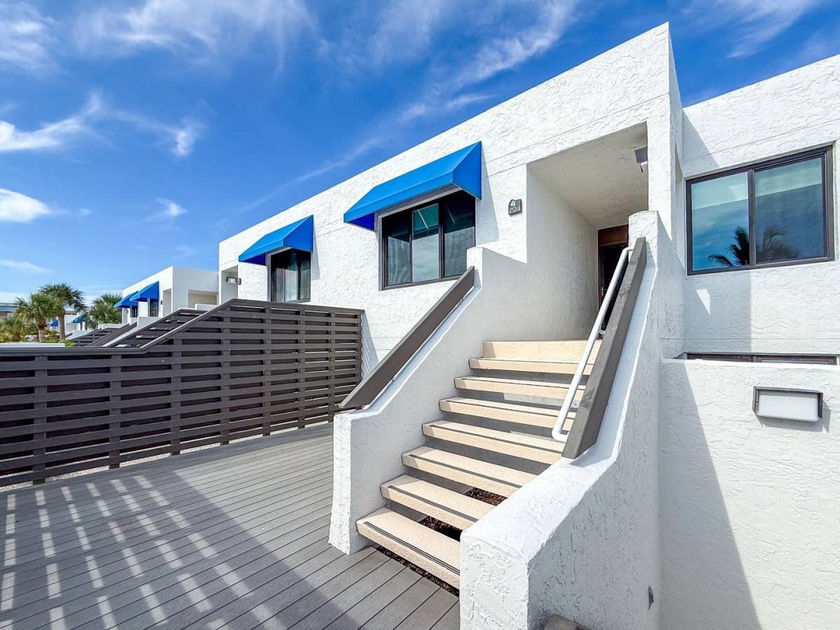 Condo for rent at 724 Bayport Way, Longboat Key, FL 34228