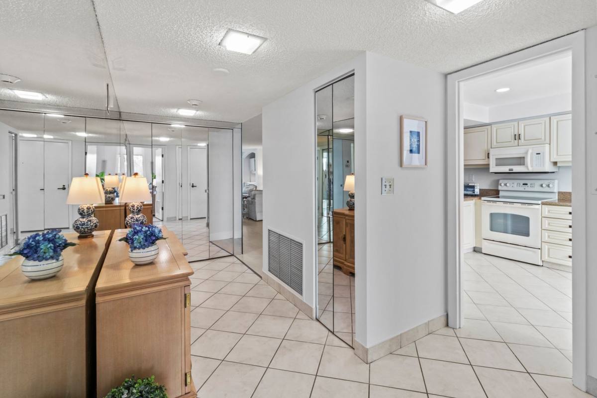 Condo for rent at 724 Bayport Way, Longboat Key, FL 34228