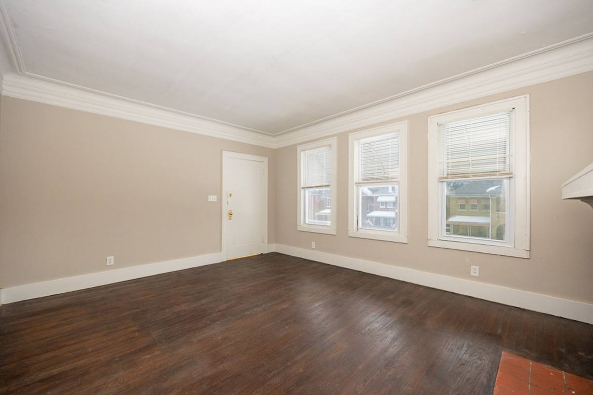 Apartment for rent at 3209 & 3211 Pasadena, Detroit, MI 48238