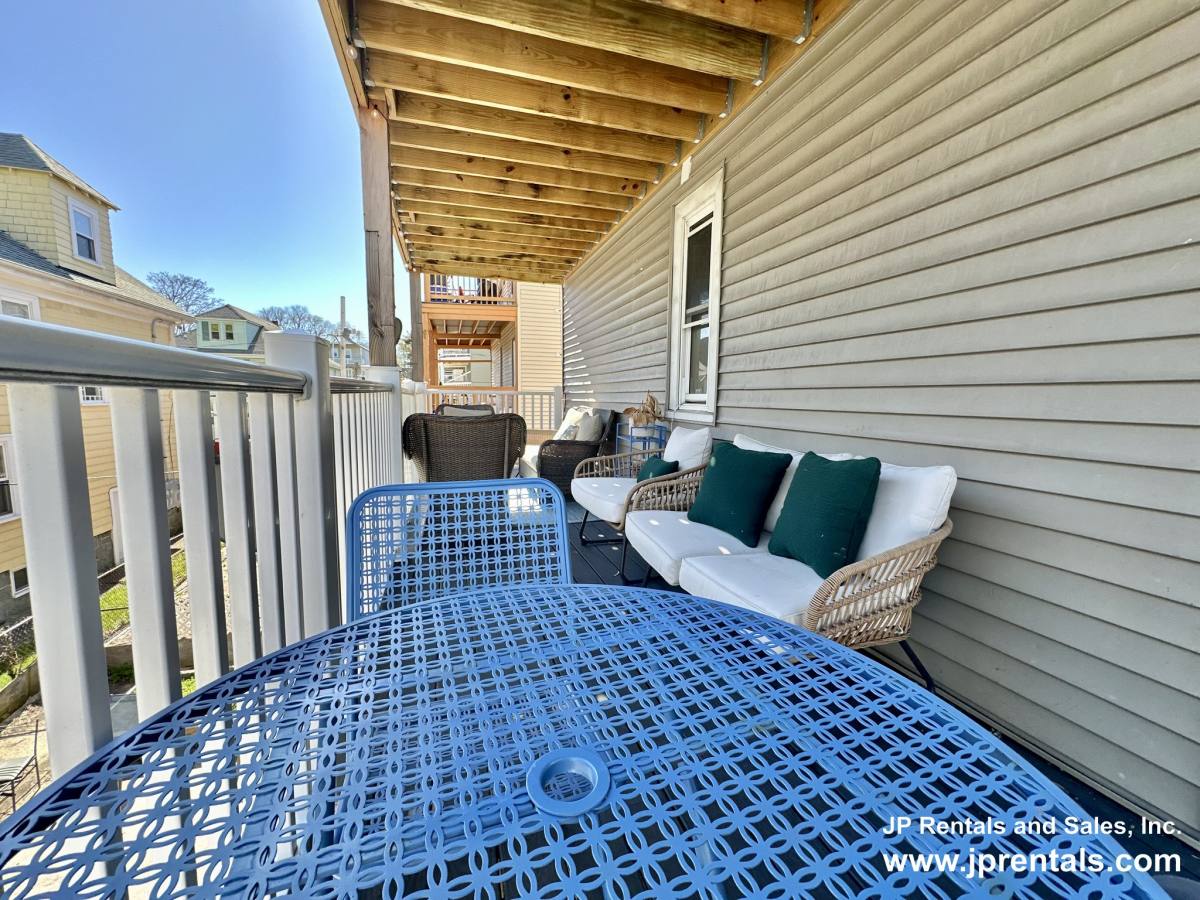 Apartment for rent at 369 Centre St #2, Dorchester, MA 02122