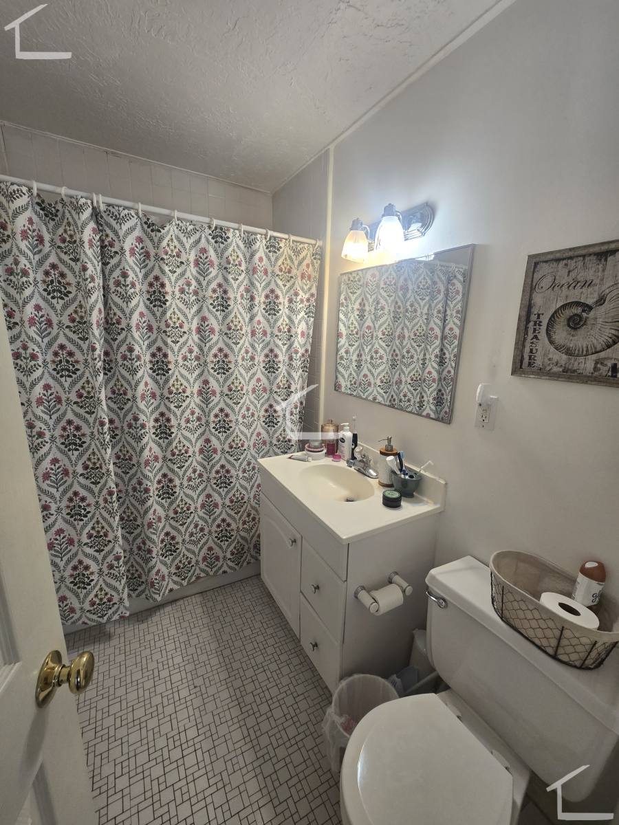 Apartment for rent at 1714 Commonwealth Ave #5, Brighton, MA 02135