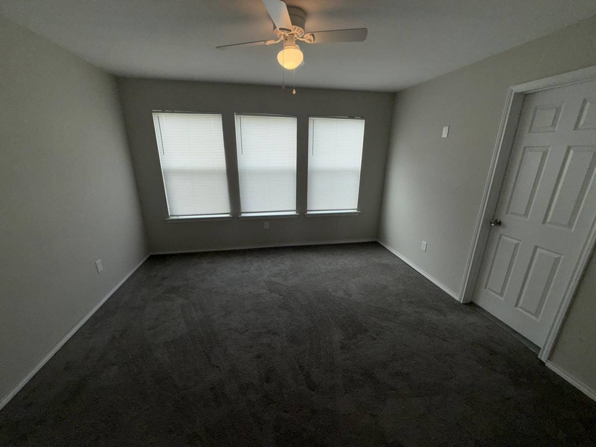 Apartment for rent at 6918 Crestway Dr #4, San Antonio, TX 78239