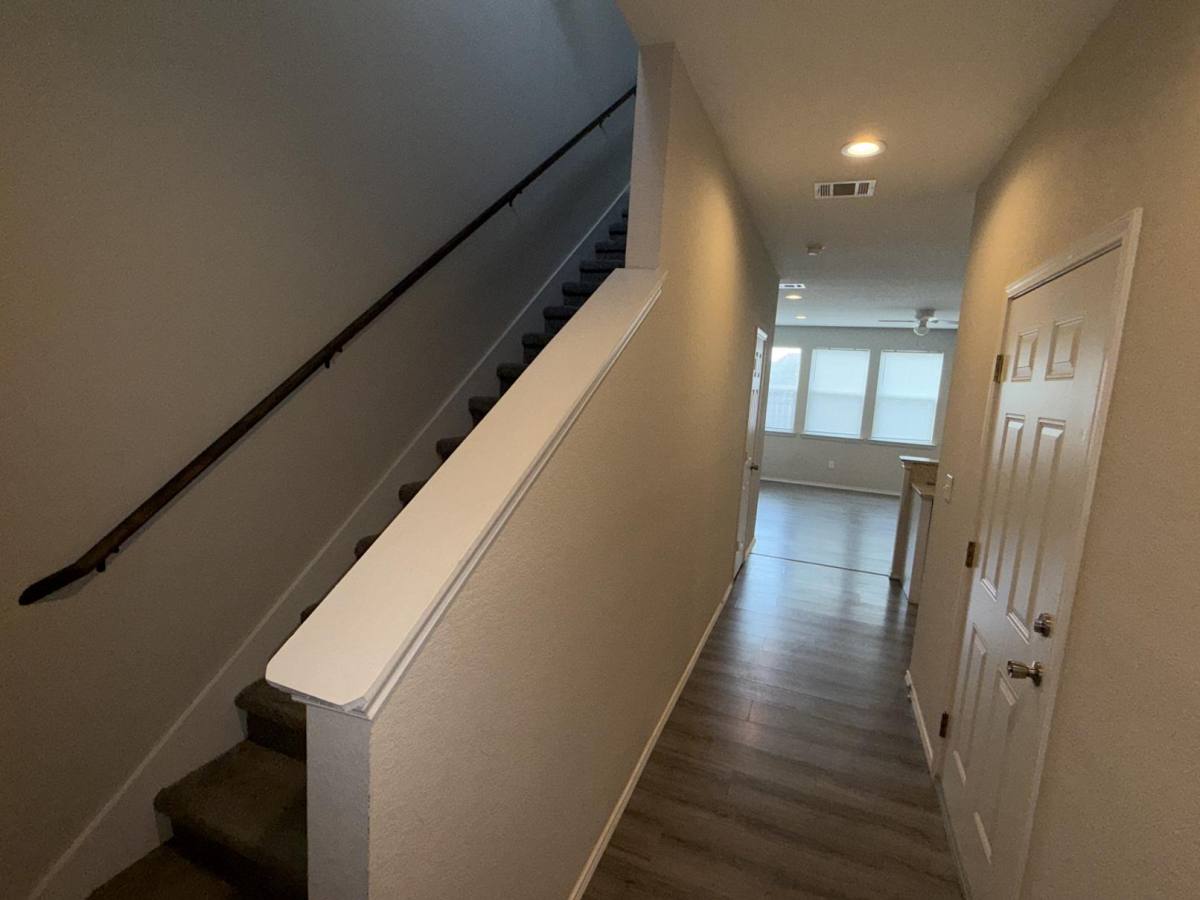 Apartment for rent at 6918 Crestway Dr #4, San Antonio, TX 78239