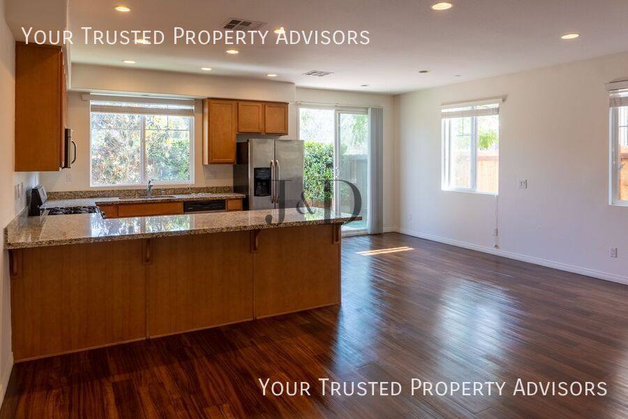 Townhouse for rent at 3150-3170 Bancroft Dr #3154, Spring Valley, CA 91977