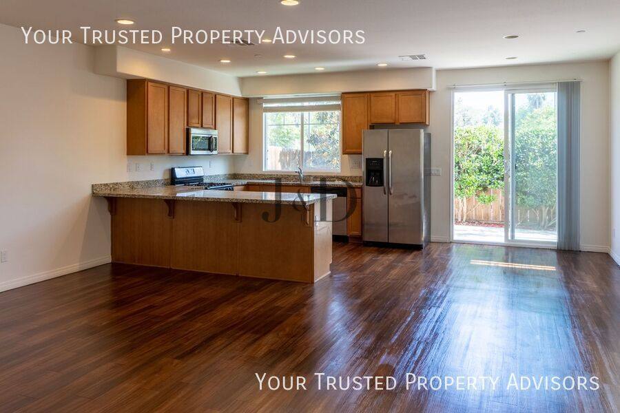 Townhouse for rent at 3150-3170 Bancroft Dr #3154, Spring Valley, CA 91977