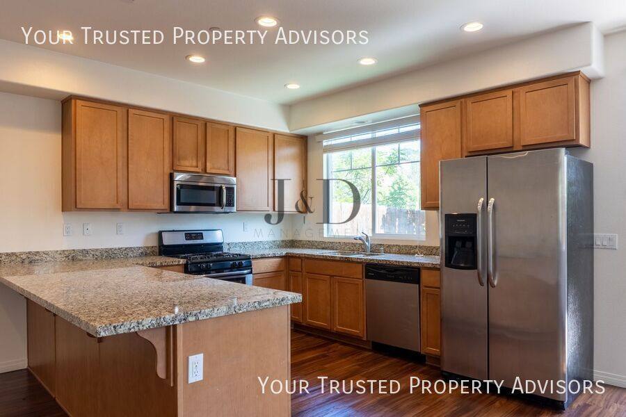 Townhouse for rent at 3150-3170 Bancroft Dr #3154, Spring Valley, CA 91977