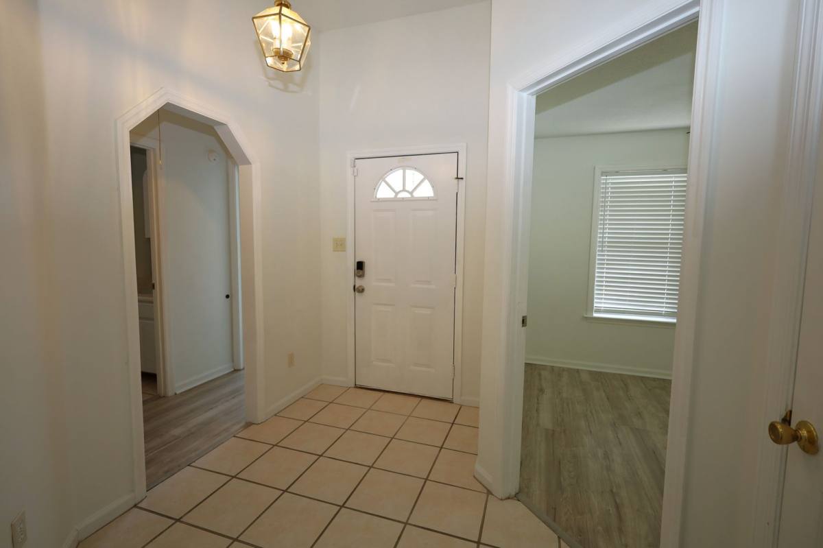 House for rent at 4220 Wilshire Dr, Valdosta, GA 31605