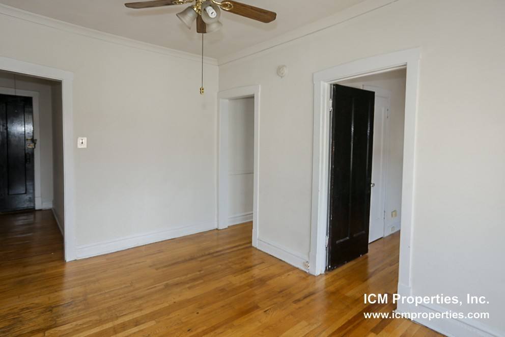 Apartment for rent at 4844 N Rockwell #3R, Chicago, IL 60625