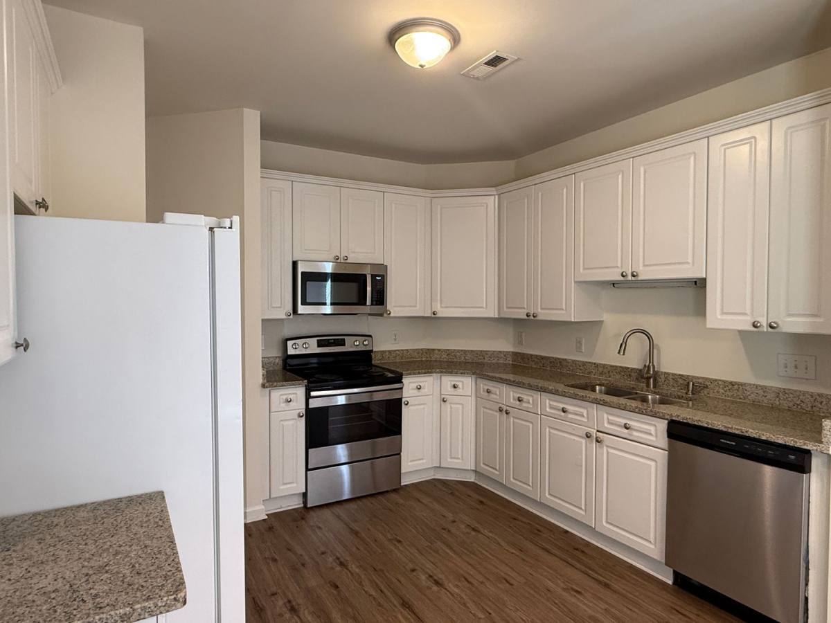 House for rent at 10411 Hellebore Rd, Charlotte, NC 28213