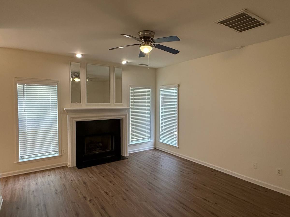House for rent at 10411 Hellebore Rd, Charlotte, NC 28213