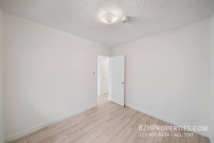 Apartment for rent at 8633 Denver Ave #5, Los Angeles, CA 90044