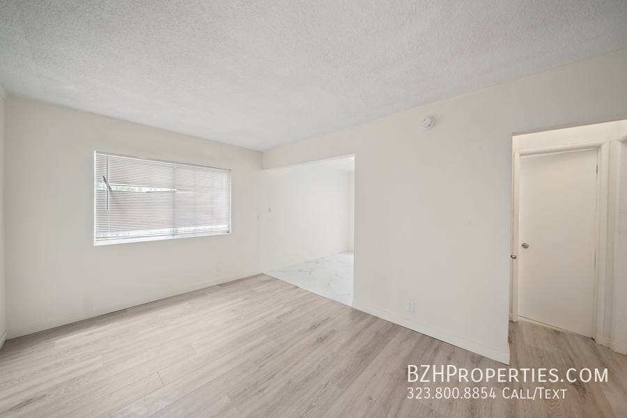 Apartment for rent at 8633 Denver Ave #5, Los Angeles, CA 90044
