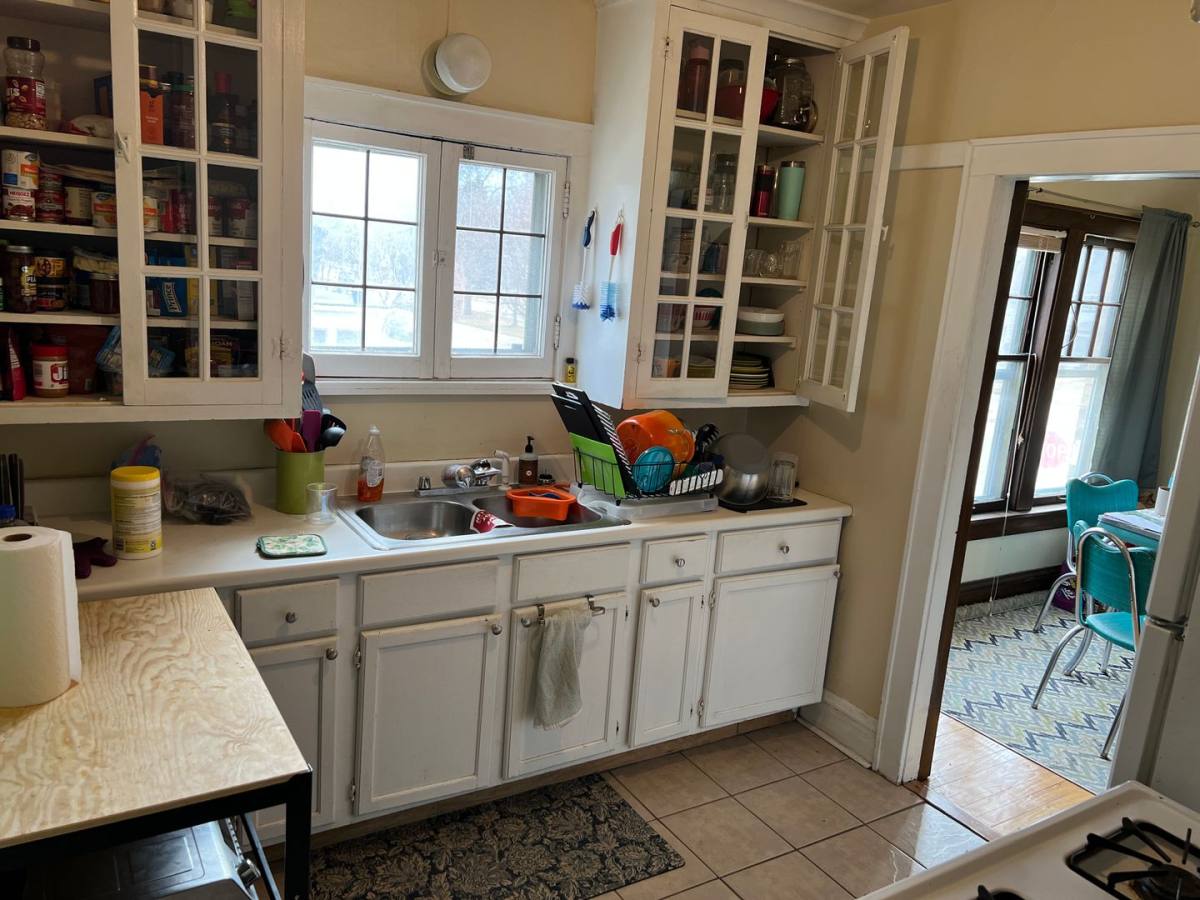 Apartment for rent at 5104 W Wisconsin Ave, Milwaukee, WI 53208