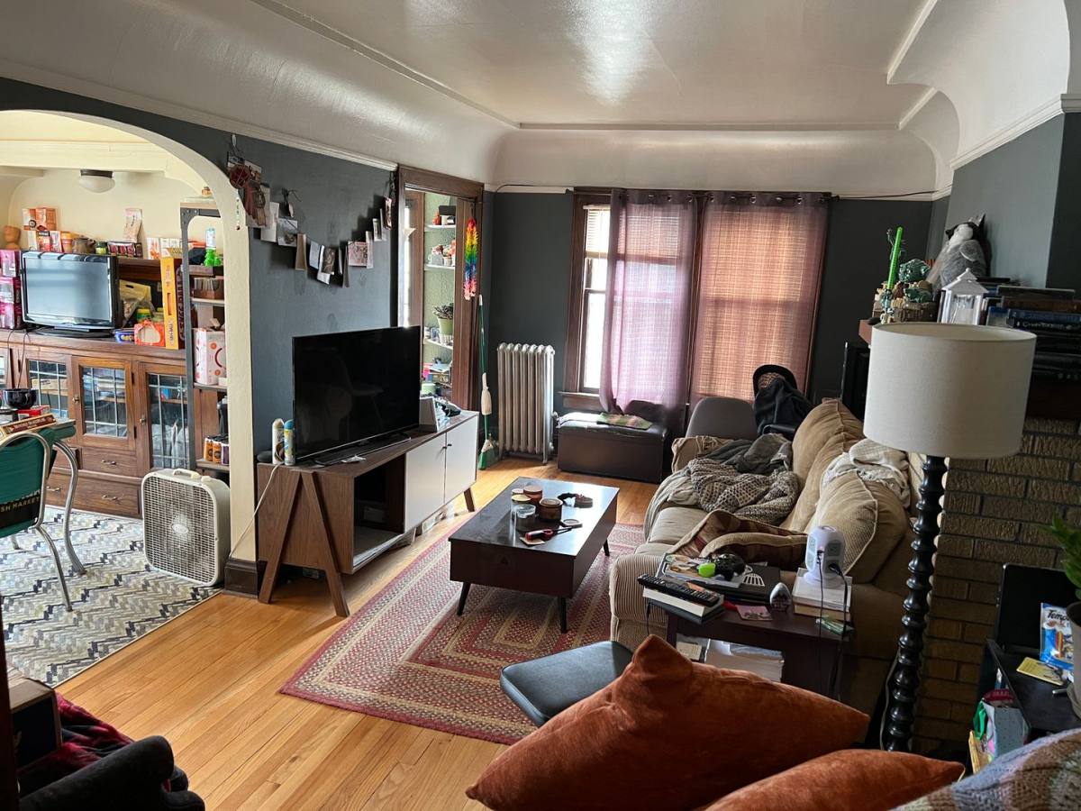 Apartment for rent at 5104 W Wisconsin Ave, Milwaukee, WI 53208