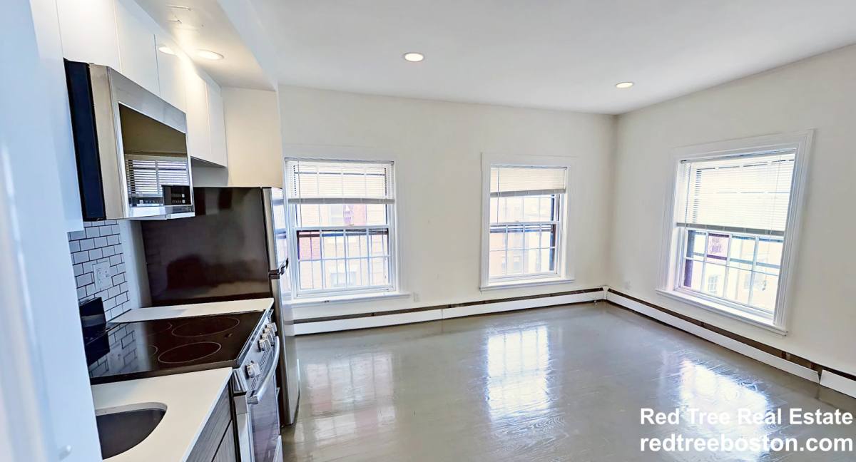 Apartment for rent at 24 Joy St #5, Boston, MA 02114