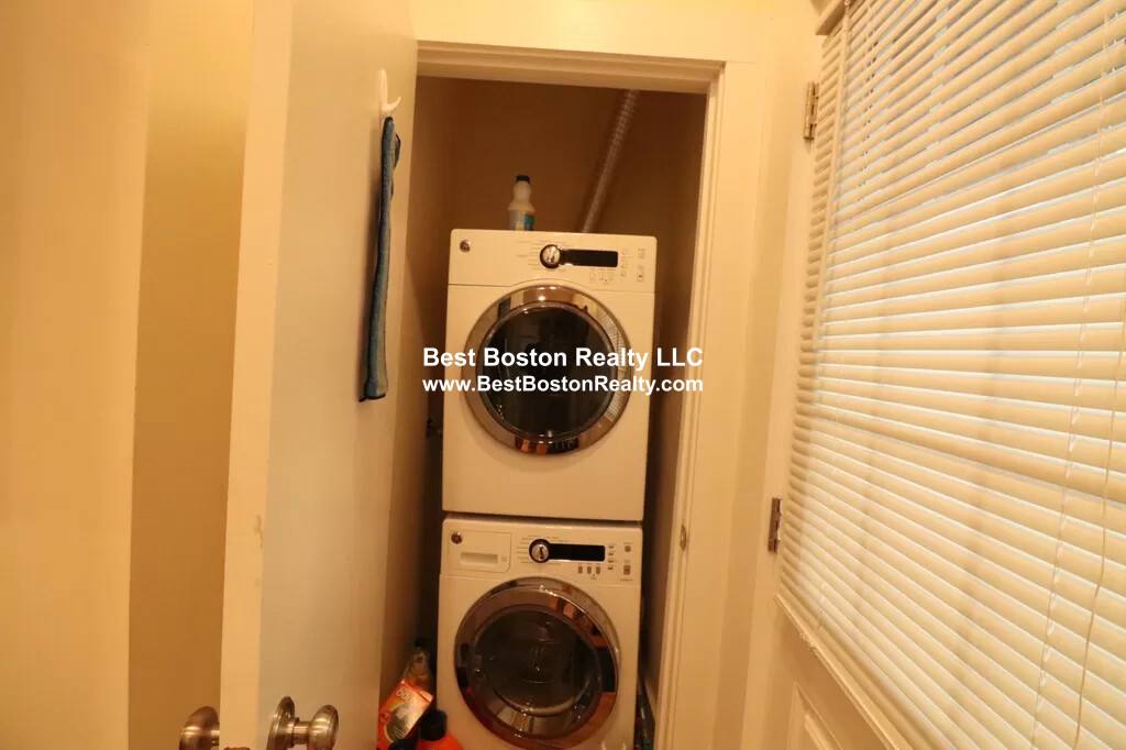 Apartment for rent at 58 School St #1, Somerville, MA 02143
