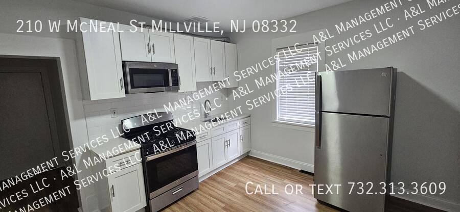 Townhouse for rent at 210 W McNeal St #8332, Millville, NJ 08332