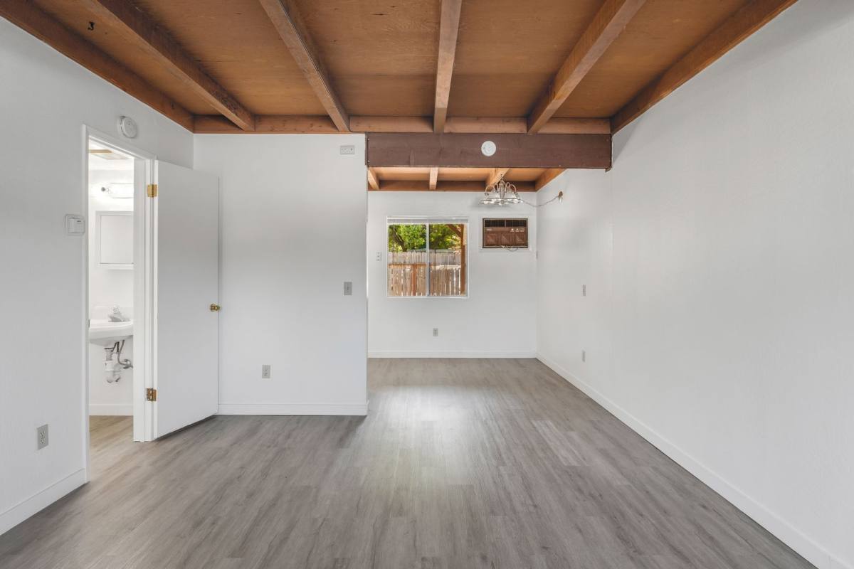 Apartment for rent at 705 El Rio St, Ukiah, CA 95482