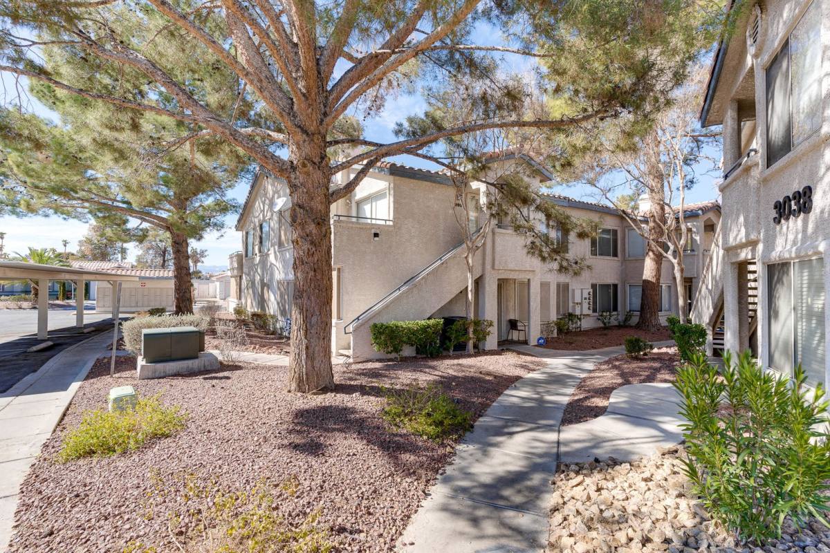 Condo for rent at 5150 Mandalay Springs Dr, Las Vegas, NV 89120