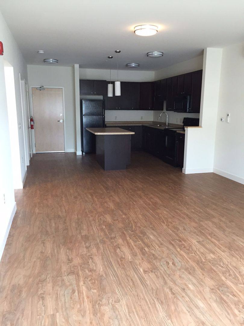 Apartment for rent at 80 Eastwood Dr, South Burlington, VT 05403
