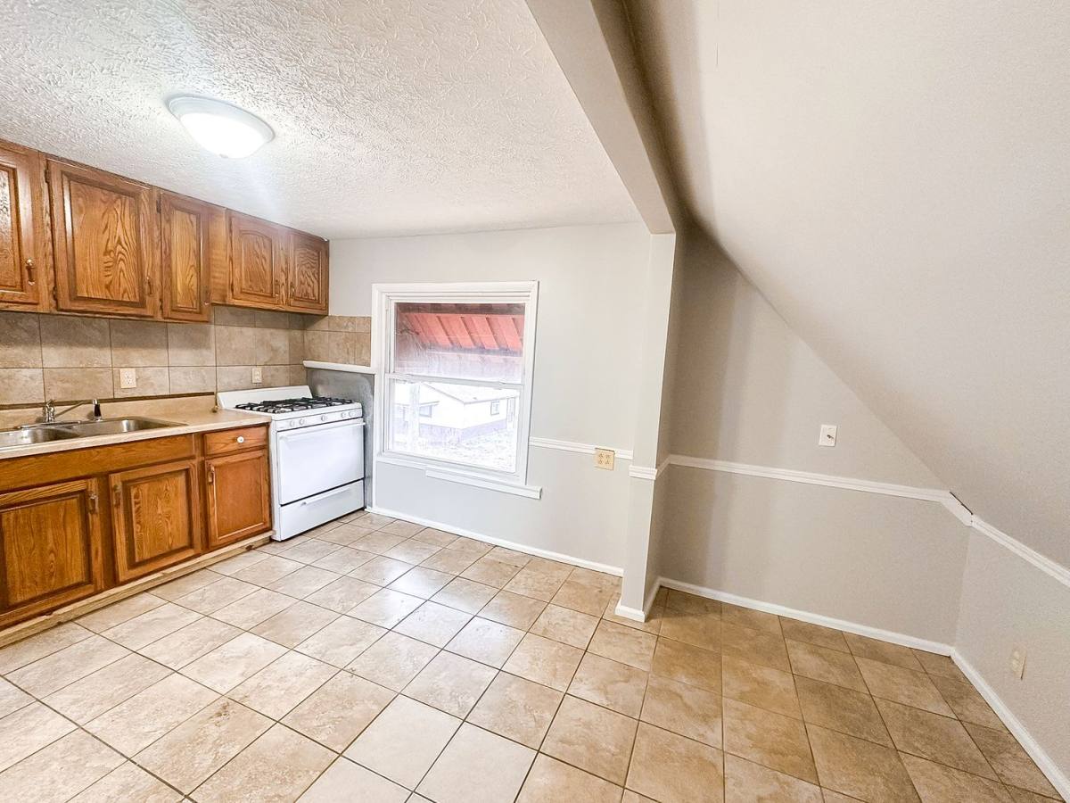 Apartment for rent at 1530 - 1532 N Sherman Dr, Indianapolis, IN 46218