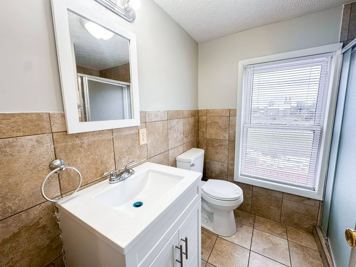 Apartment for rent at 1530 - 1532 N Sherman Dr, Indianapolis, IN 46218