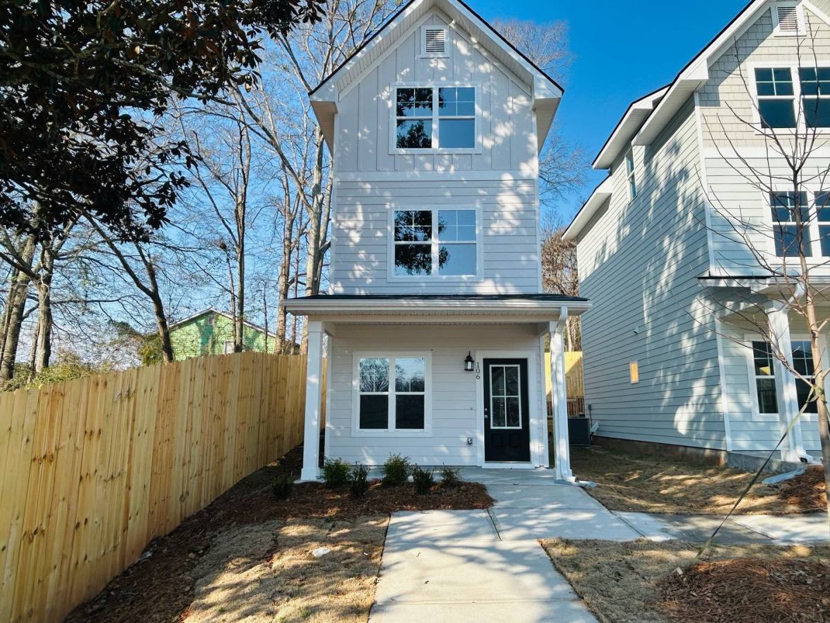 Townhouse for rent at 7 Crown St, Lagrange, GA 30240