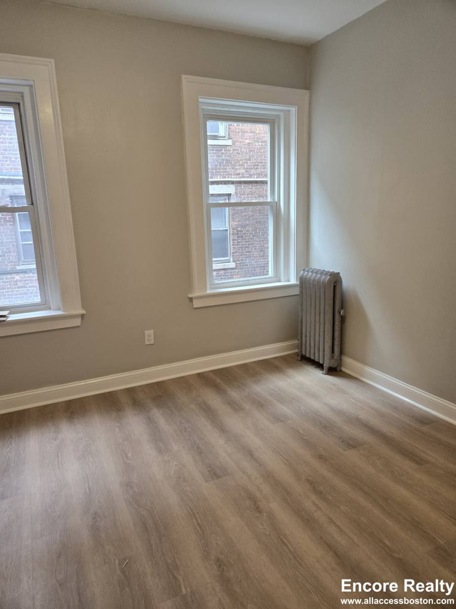 Apartment for rent at 1193 Commonwealth Ave #11, Allston, MA 02134