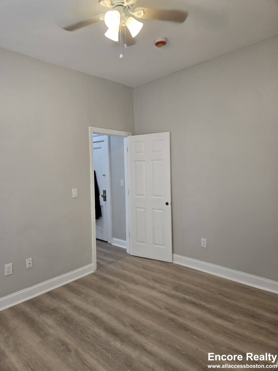 Apartment for rent at 1193 Commonwealth Ave #11, Allston, MA 02134