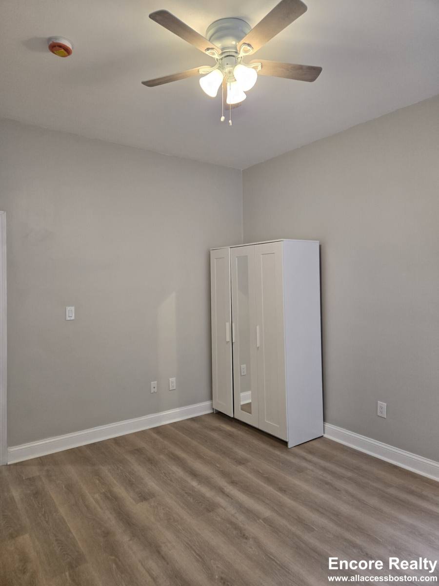 Apartment for rent at 1193 Commonwealth Ave #11, Allston, MA 02134