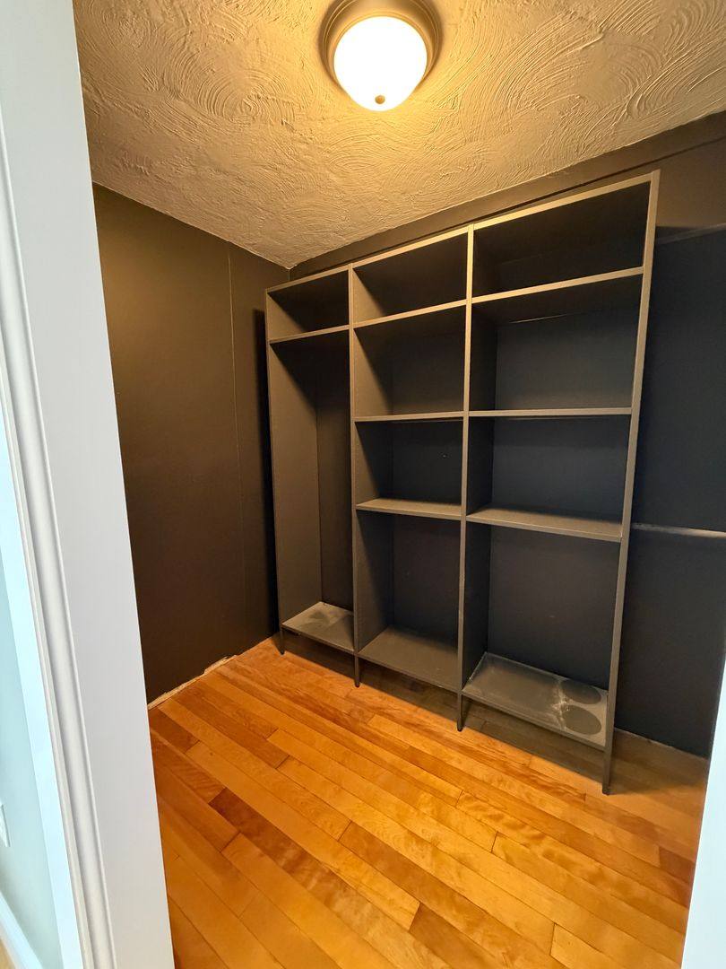 Apartment for rent at 19 Endicott St, Worcester, MA 01610