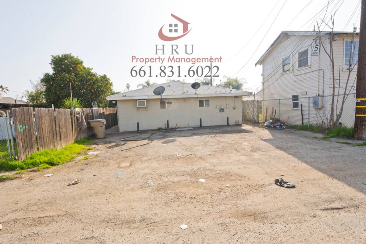 Apartment for rent at 126 Wilson Ave, Bakersfield, CA 93308