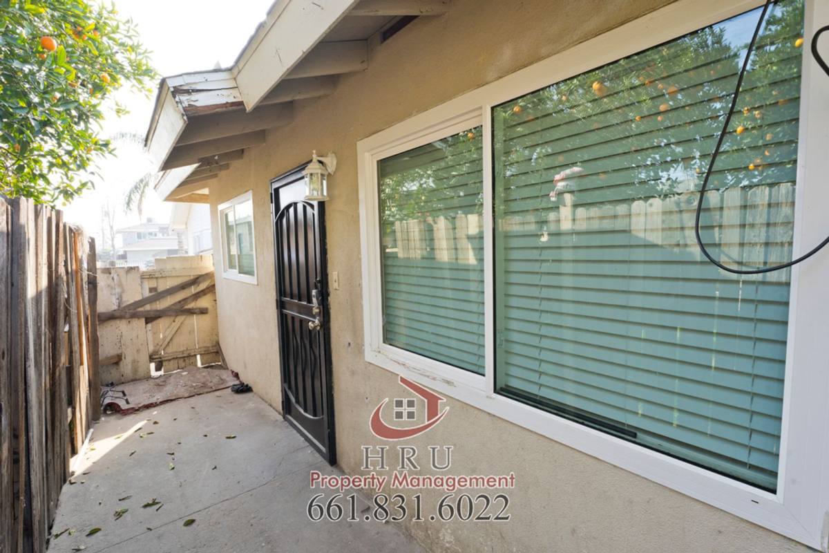 Apartment for rent at 126 Wilson Ave, Bakersfield, CA 93308