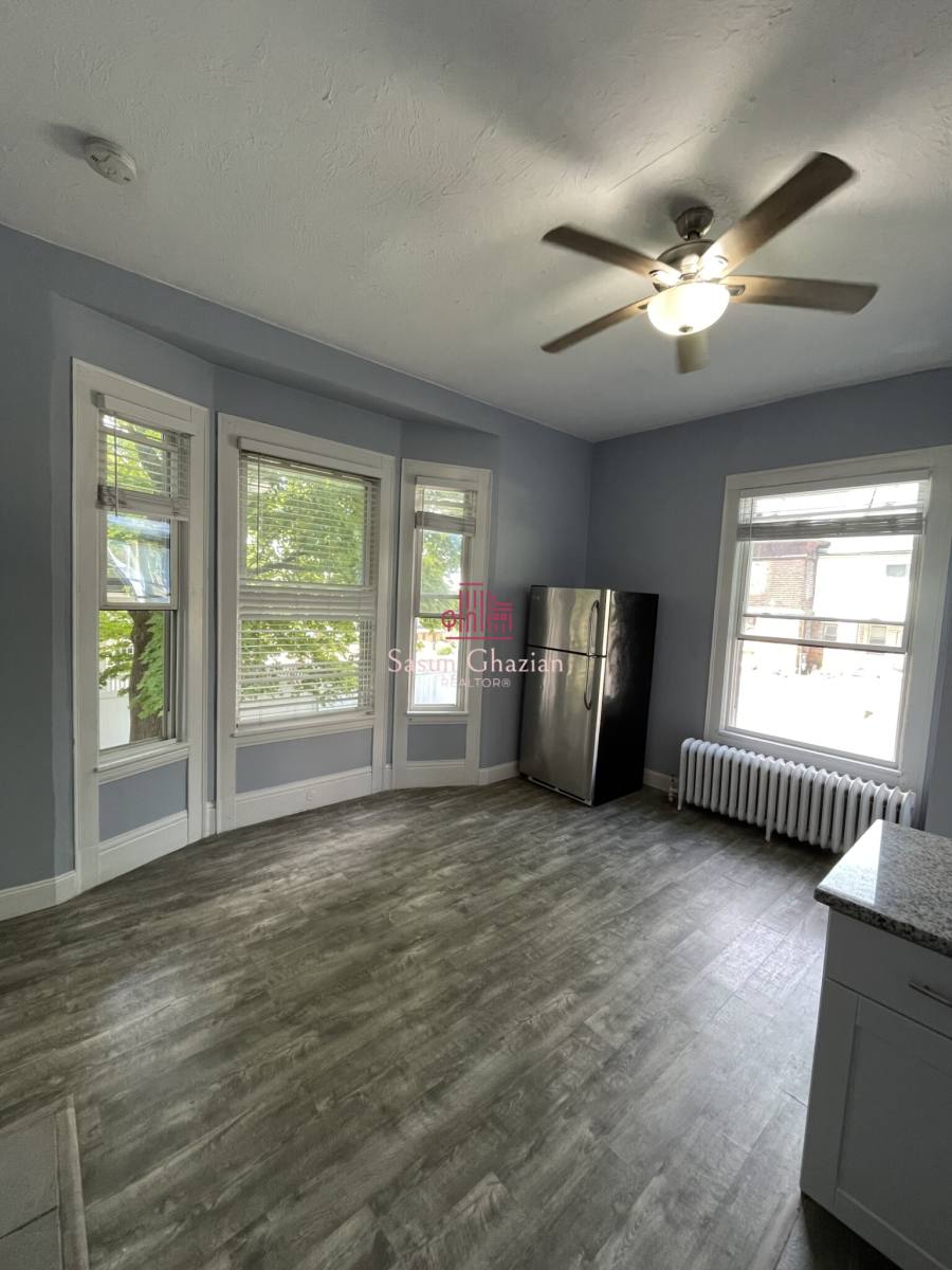 Apartment for rent at 6 Windsor St #2, Worcester, MA 01605