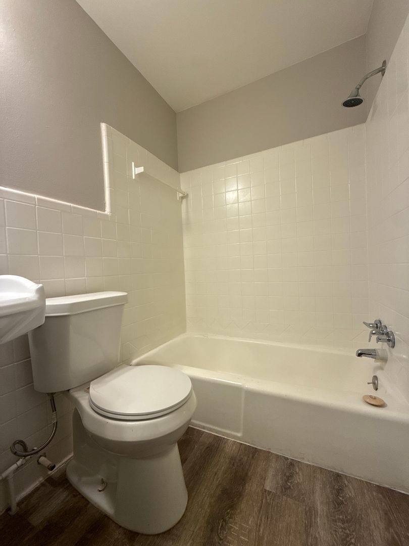House for rent at 850 King Rd, Jonesboro, GA 30236