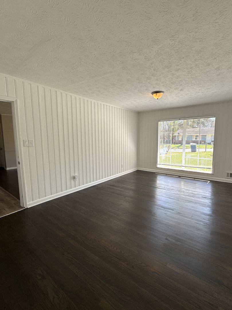 House for rent at 850 King Rd, Jonesboro, GA 30236