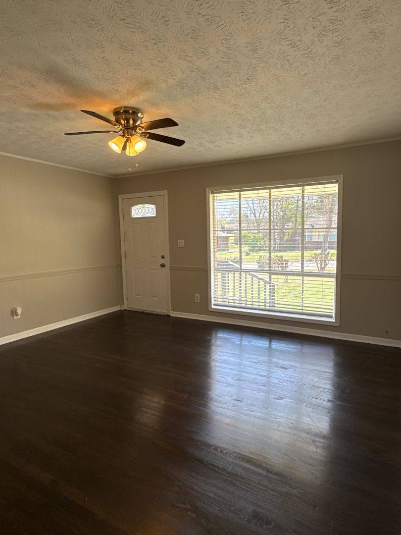 House for rent at 850 King Rd, Jonesboro, GA 30236