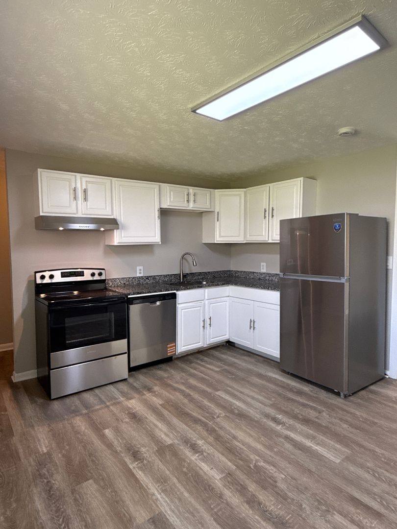 House for rent at 850 King Rd, Jonesboro, GA 30236