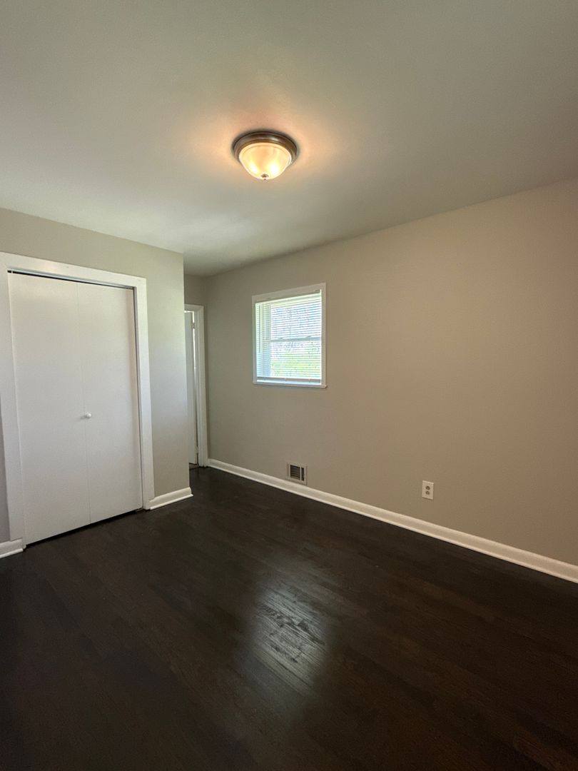 House for rent at 850 King Rd, Jonesboro, GA 30236