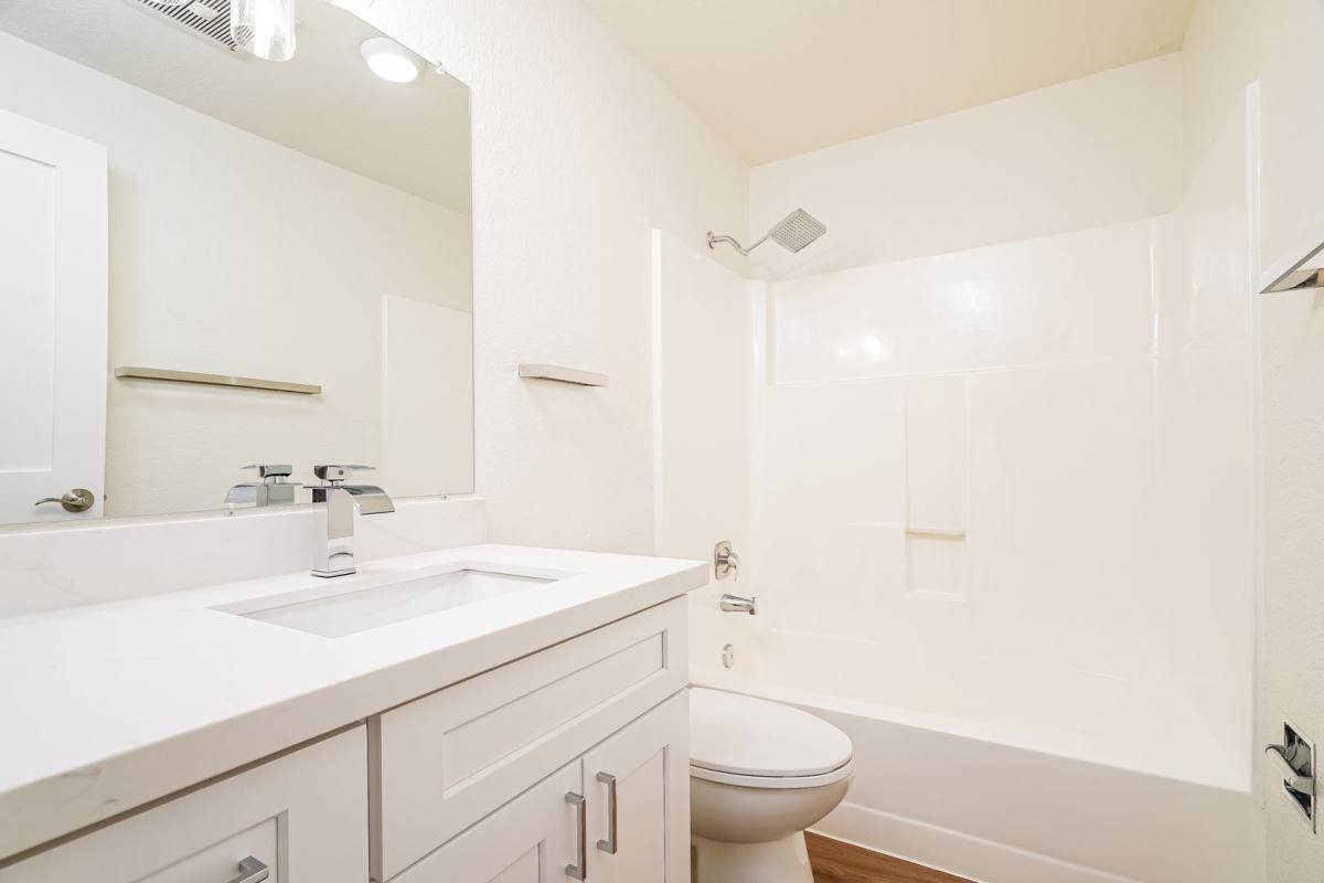 Apartment for rent at 5701 & 5707 Highway Place, Everett, WA 98203